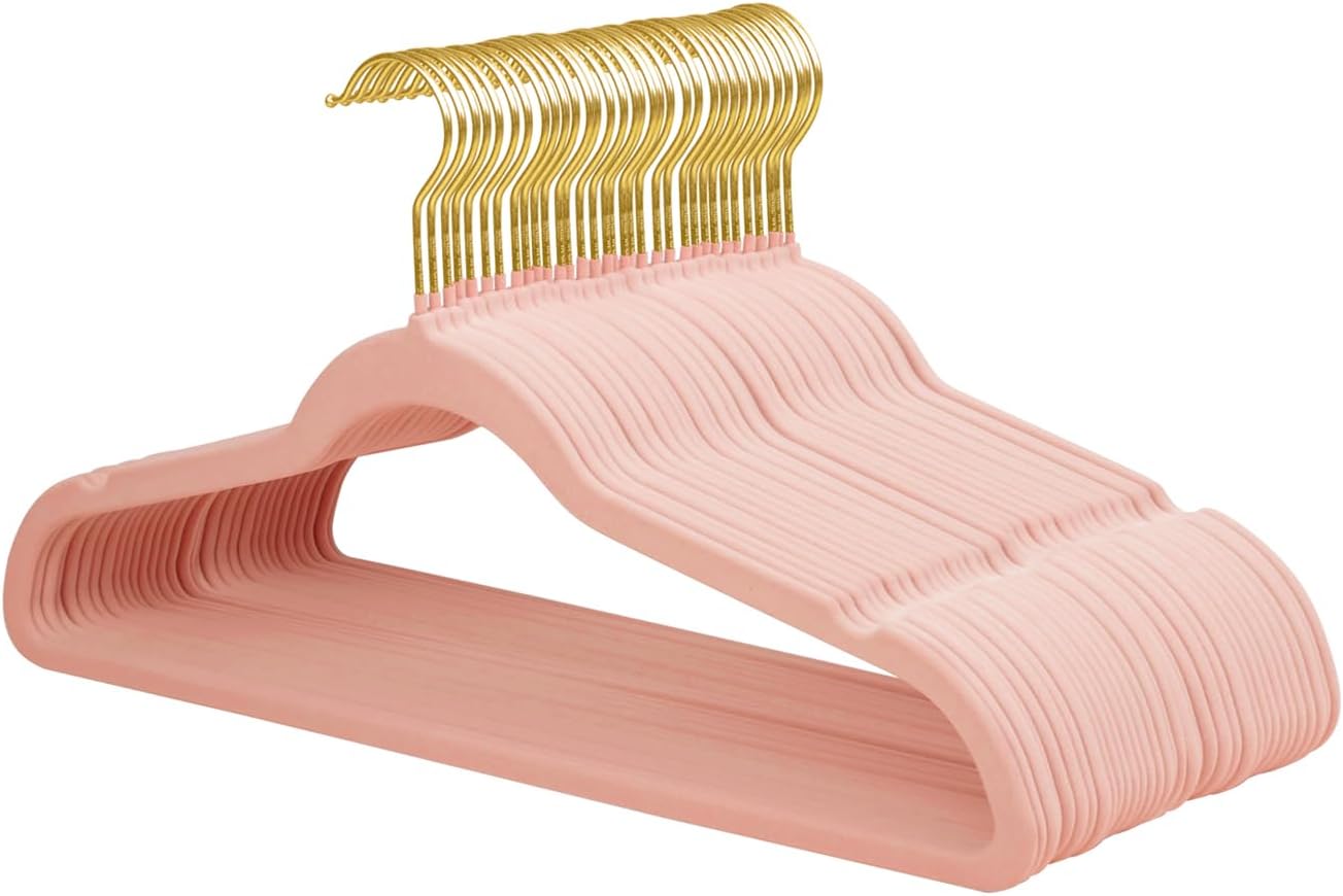 Kleiderbügel-Set – Platzsparend, Integriert